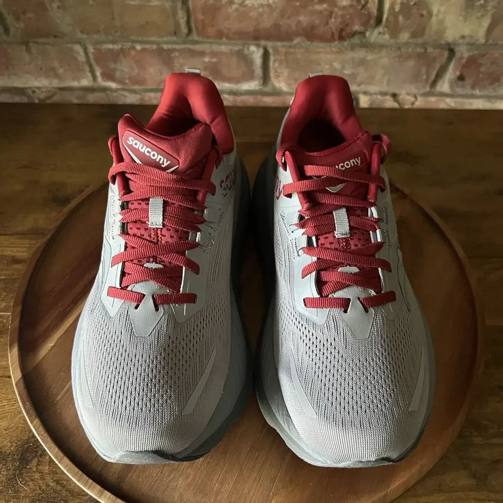Saucony Hurricane 24 Max Cushion Stability Men's 7.5 Gray Crimson Running Shoes
